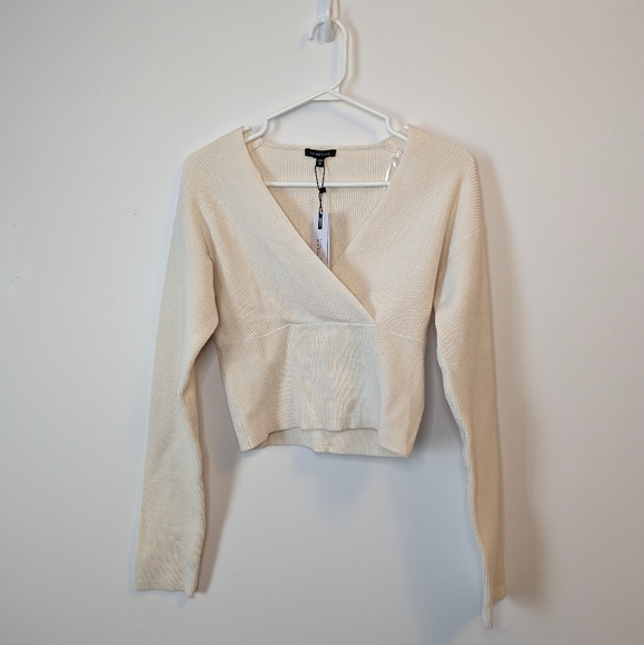 DYNAMITE Faux-Wrap Ribbed Sweater XS in cream/white NWT - Picture 3 of 6